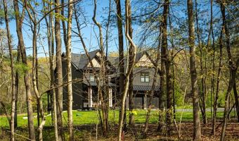 450 Carrs Pond Rd, East Greenwich, RI 02818