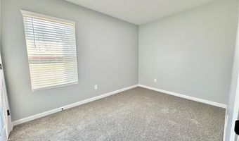 295 S 4th St, Austin, IN 47102