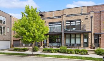 306 Neruda Ave, Columbus, OH 43215
