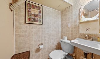 57 S TERRACE Ave, Maple Shade, NJ 08052