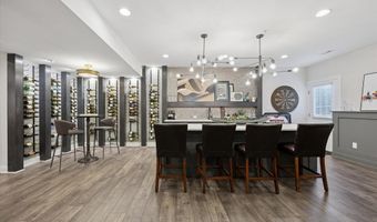 4 WHITE FIELD Ct, Ambler, PA 19002