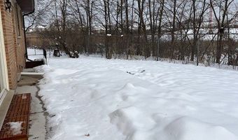 833 W Heritage Dr 1, Addison, IL 60101