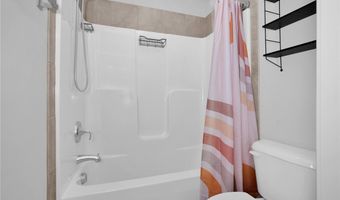 222 Vanderbuilt Ct, Aberdeen, NC 28315
