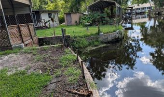 24845 PEARL St, Astor, FL 32102