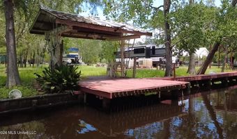 5025 Oak Ln, Bay St. Louis, MS 39520