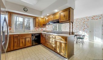 32 Litchfield Way, Alpine, NJ 07620