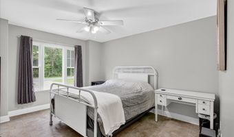 14916 Dismuke Dr, Biloxi, MS 39532