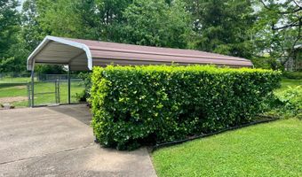 1203 Oak Ave, Aurora, MO 65605