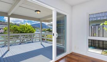 505 Opihikao Pl 12, Honolulu, HI 96825