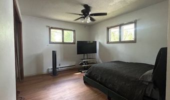 1033 Elm St, Bottineau, ND 58318