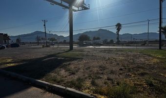 9900 Dyer St, El Paso, TX 79924
