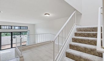 5715 Baltimore Dr 23, La Mesa, CA 91942