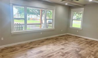 905 Hickory St, Altus, OK 73521