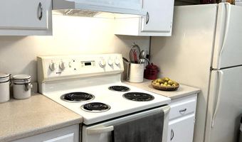 3805 EL CAMINO Pl 25, Alexandria, VA 22309