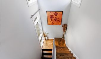 1380 Stirling Cir NW 26, Atlanta, GA 30318