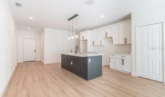 50 W 12TH St, Apopka, FL 32703