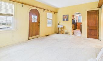 201 E 38th St, Anderson, IN 46013