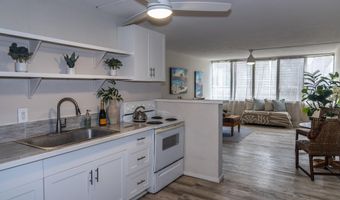 111 KAHULUI BEACH Rd A121, Kahului, HI 96732