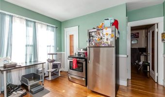 638 Pontiac Ave, Cranston, RI 02910