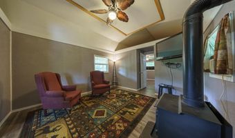 270 Dry Bone Rd, Ash Flat, AR 72513