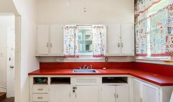2611 ELSINORE Ave, Baltimore, MD 21216