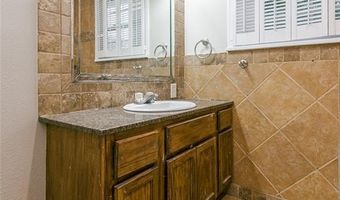 1018 Peyton Ave, Benton, LA 71006