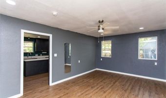 427 W COLLEGE St, Burkburnett, TX 76354