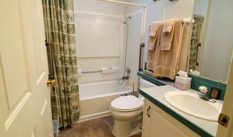 469 Lakeshore Dr, Bainbridge, GA 39819