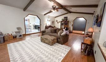 2100 Mockingbird Ln, McAlester, OK 74501