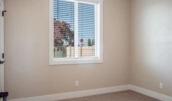 320 Lakeview Blvd, American Falls, ID 83211