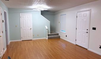 87 Central Ave, Athens, OH 45701