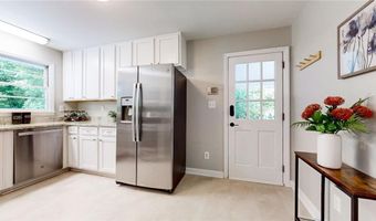 983 Hills Dr, Decatur, GA 30033