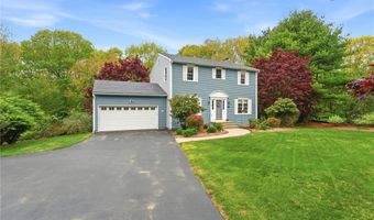 130 Village Hill Ln, North Kingstown, RI 02852