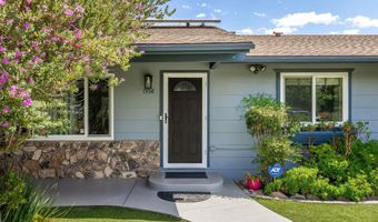 1958 Lejos Dr, Escondido, CA 92025