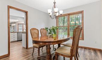12534 Dover Dr, Apple Valley, MN 55124