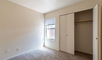 3532 Tyson Pl Apt B, Albuquerque, NM 87107