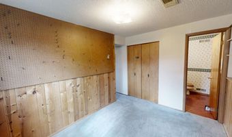 2153 W 42nd St, Casper, WY 82604