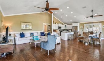 612 FERN St, Anna Maria, FL 34216