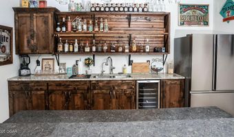3330 Edgewood Ave, Baxter Springs, KS 66713