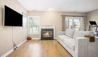 3356 Breckland Ct, Ann Arbor, MI 48108