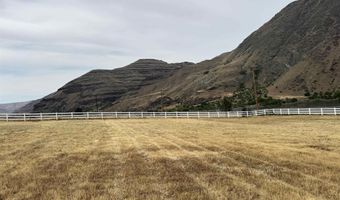 Snake River Road, Asotin, WA 99402