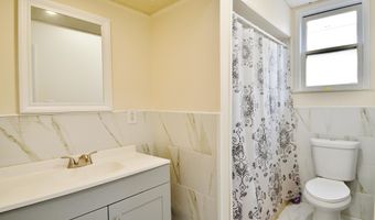 263 BROADWAY 2, Bayonne, NJ 07002