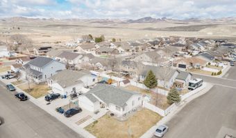 304 Rolling Hills Dr, Elko, NV 89801