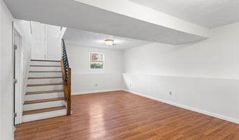 1 Jared Ct, North Providence, RI 02911