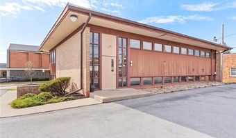 811 N 19th St Rear, Allentown, PA 18104