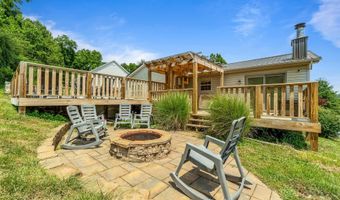 56 Regal Oaks, Barboursville, WV 25504