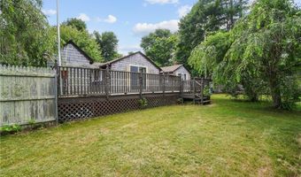 26 Thomas St, Charlestown, RI 02813