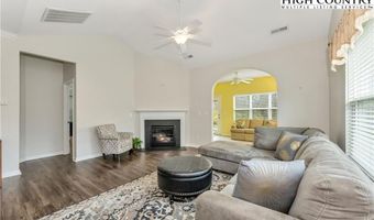 133 Kilbourne Dr, Advance, NC 27006