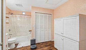 708 5th St SE, Altoona, IA 50009