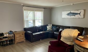 12 Pine Hill Dr, Bath, ME 04530